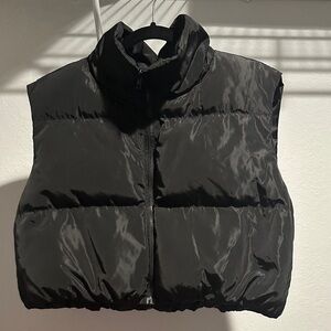 SHEIN Black Puffer Vest